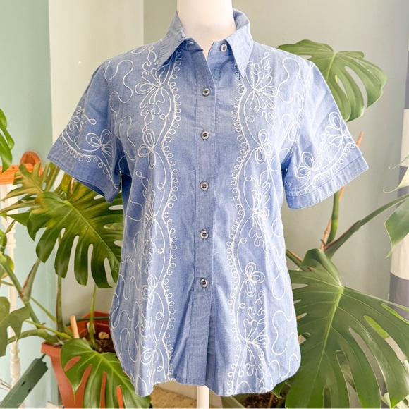 carte blanche Tops - Blue Embroidered Button-Up Shirt Carte Blanche Vintage